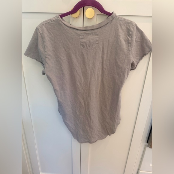 Frank & Eileen Short Sleeve Crewneck Tee lab- Gray EUC! Small - Picture 3 of 5